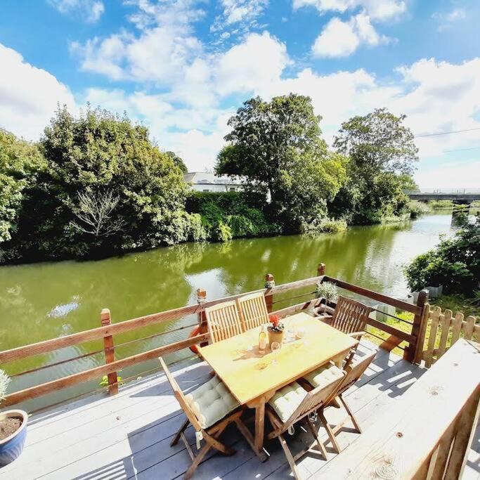 Vila Riverside Escape Iden Rye Exteriér fotografie